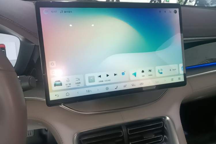 Used BYD Song PLUS New Energy 2025 DM-i 160KM Flagship Model Audio And AC Panel