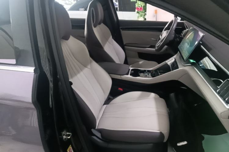 Used BYD Song PLUS New Energy 2025 DM-i 160KM Flagship Model Right Front Seat