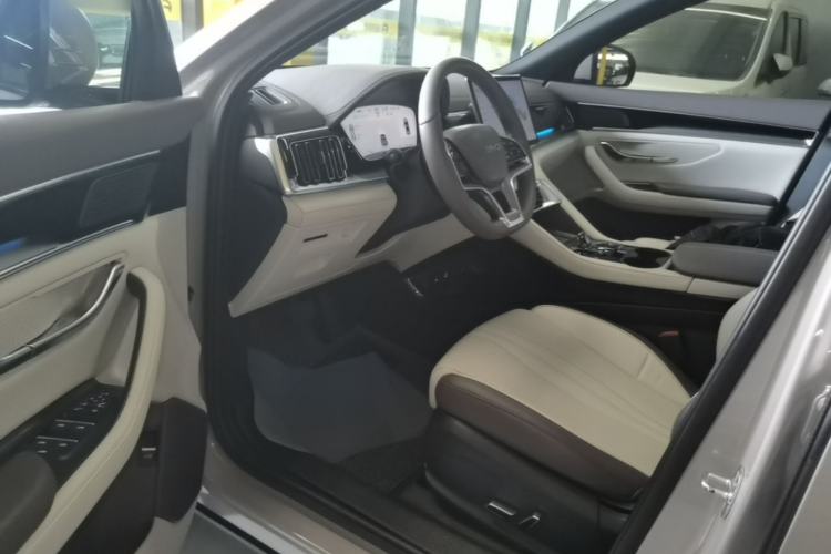 Used BYD Song PLUS New Energy 2025 EV 520km Premium Version Driver Seat