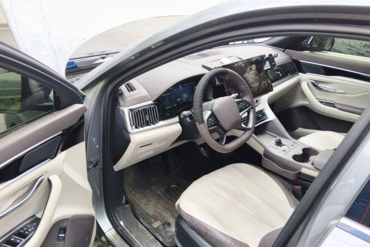 Used BYD Song PLUS New Energy 2025 EV Intelligent Driving Version 520km Premium Model Driver Seat
