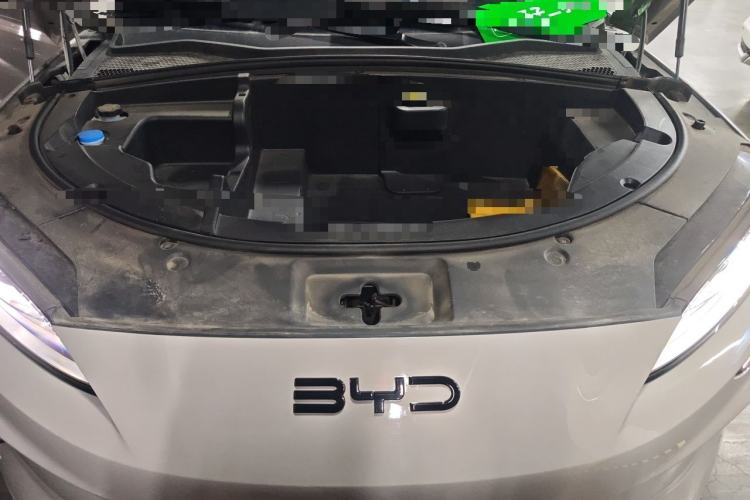 Used BYD Song PLUS New Energy 2025 EV Intelligent Driving Edition 520km Luxury Model Engine Bay