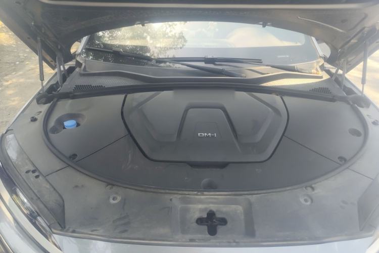 Used BYD Song PLUS New Energy 2025 DM-i 112KM Prestige Model Engine Bay