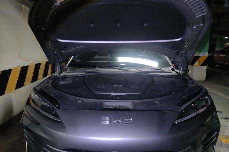Used BYD Song PLUS New Energy 2025 DM-i 112KM Prestige Model Engine Bay