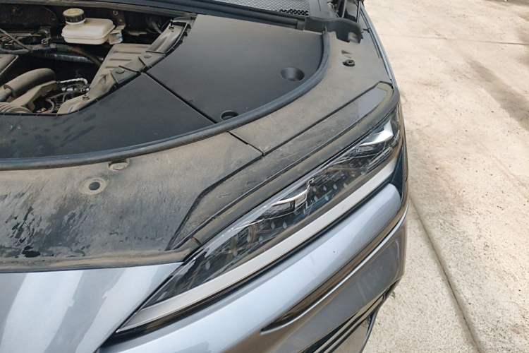 Used BYD Song PLUS New Energy 2025 DM-i 160KM Flagship Model Engine Bay Left
