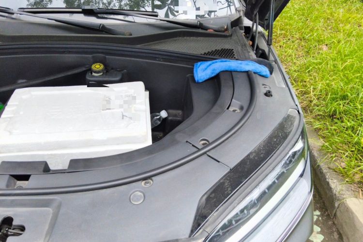 Used BYD Song PLUS New Energy 2025 EV Intelligent Driving Version 520km Premium Model Engine Bay Left