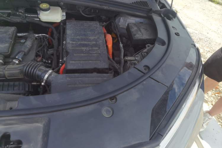 Used BYD Song PLUS New Energy 2025 DM-i Intelligent Driving 160KM Flagship Model Engine Bay Left