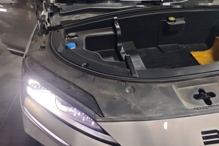 Used BYD Song PLUS New Energy 2025 EV Intelligent Driving Edition 520km Luxury Model Engine Bay Right
