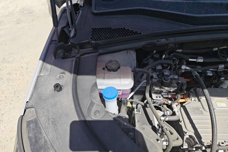 Used BYD Song PLUS New Energy 2025 EV 520km Premium Version Engine Bay Right