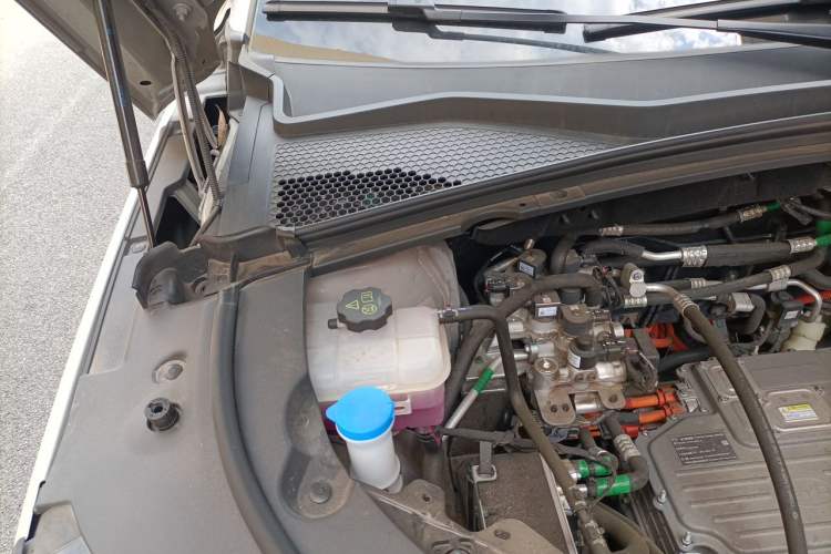 Used BYD Song PLUS New Energy 2025 EV 520km Premium Version Engine Bay Right