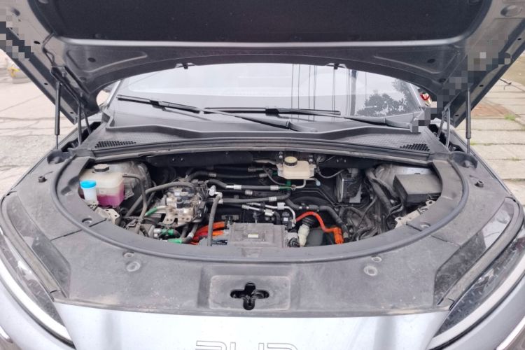 Used BYD Song PLUS New Energy 2025 EV Intelligent Driving Edition 520km Luxury Model Engine Bay