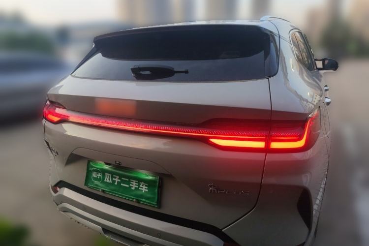 Used BYD Song PLUS New Energy 2025 EV Intelligent Driving Version 520km Premium Model Exterior 4