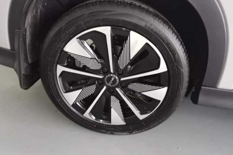 Used BYD Song PLUS New Energy 2025 EV 520km Premium Version Exterior 5