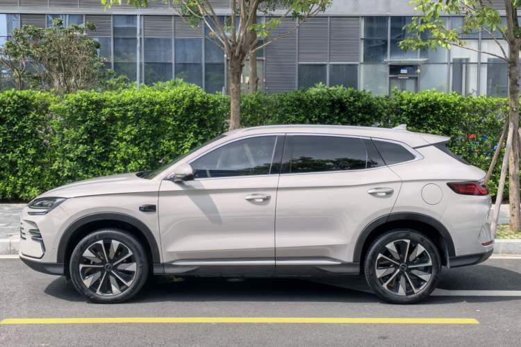 Used BYD Song PLUS New Energy 2025 DM-i Intelligent Driving 112KM Prestige Model Exterior 6