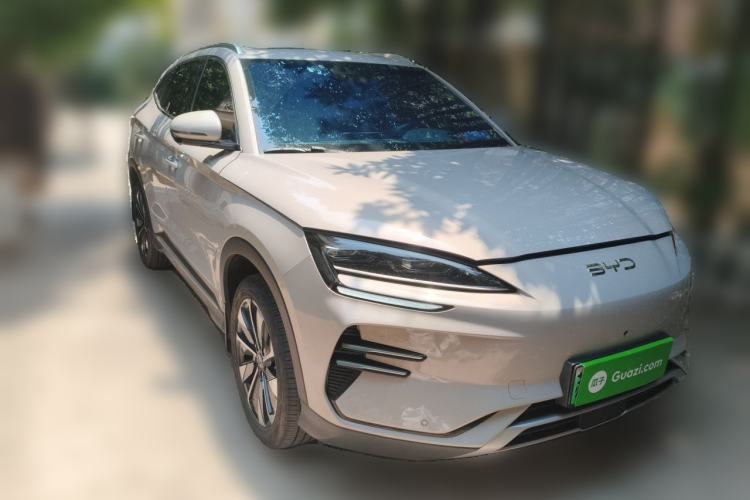 Used BYD Song PLUS New Energy 2025 EV 520km Luxury Version Front Right 45 Deg