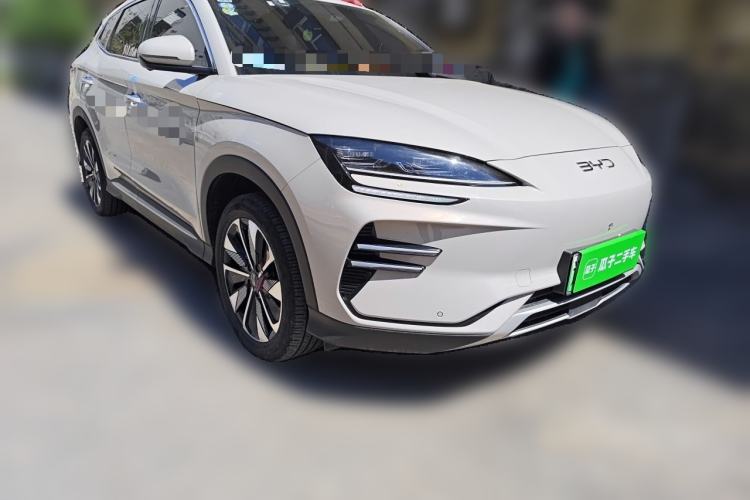 Used BYD Song PLUS New Energy 2025 EV 520km Luxury Version Front Right 45 Deg