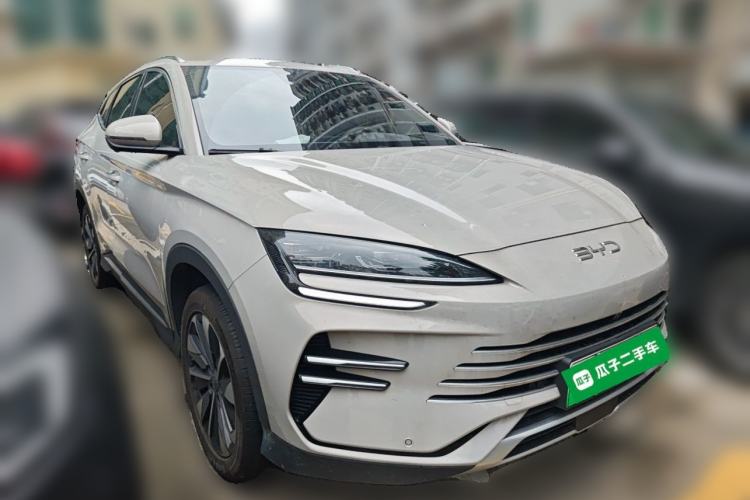 Used BYD Song PLUS New Energy 2025 DM-i 112KM Prestige Model Front Right 45 Deg