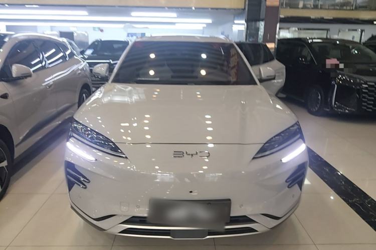 Used BYD Song PLUS New Energy 2025 EV 520km Luxury Version Front