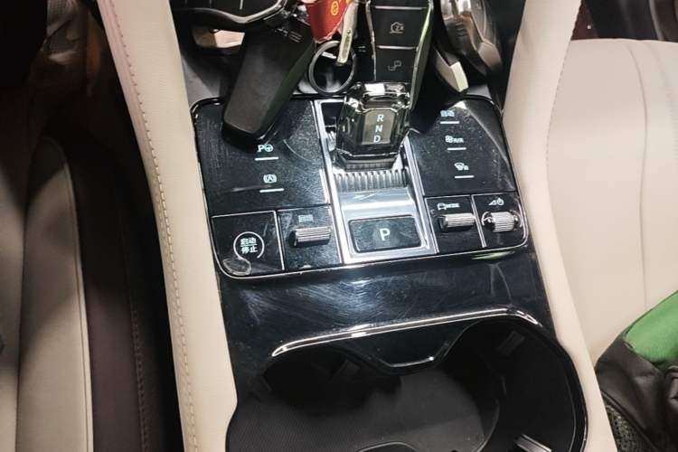 Used BYD Song PLUS New Energy 2025 EV Intelligent Driving Edition 520km Luxury Model Gear Lever