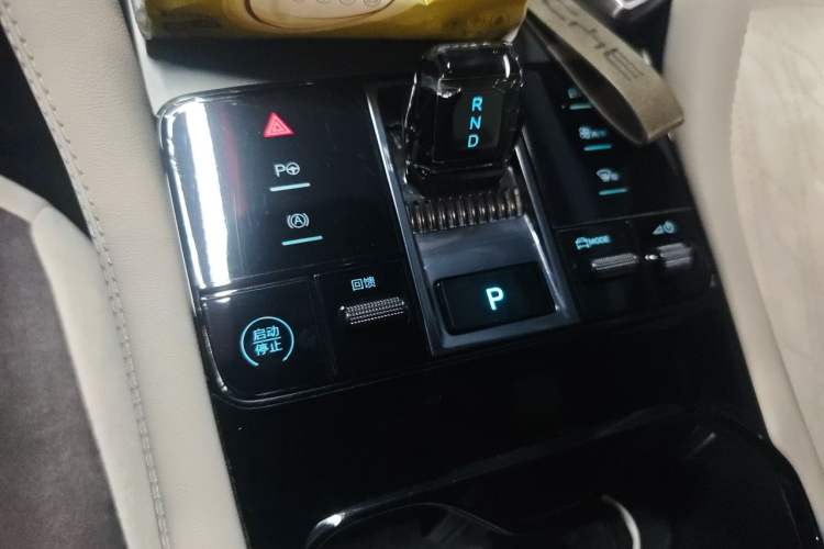 Used BYD Song PLUS New Energy 2025 EV Intelligent Driving Edition 520km Luxury Model Gear Lever