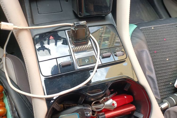 Used BYD Song PLUS New Energy 2025 EV 520km Premium Version Gear Lever