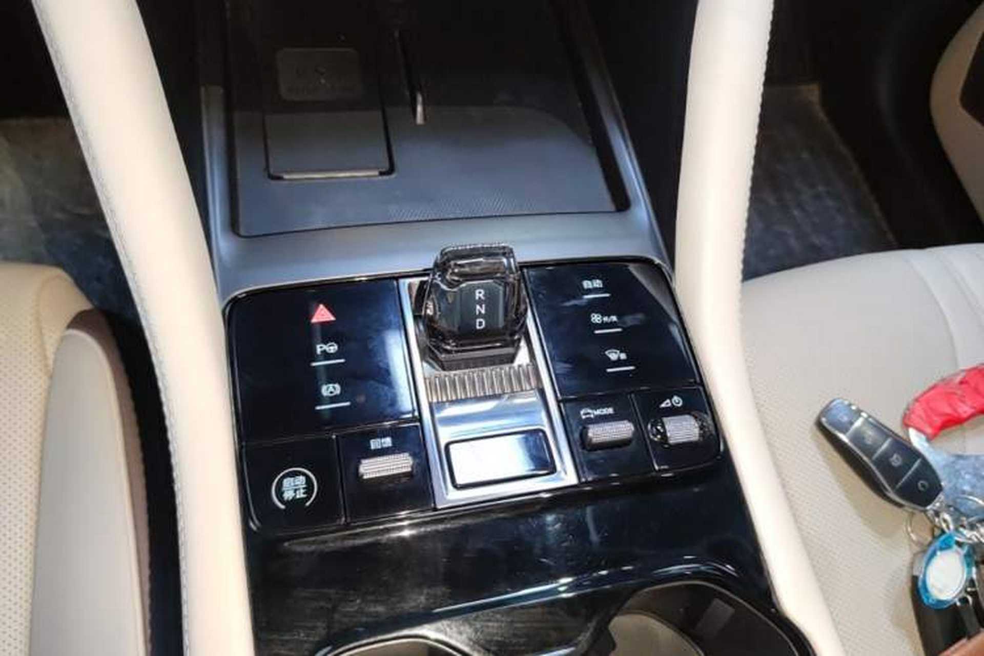 Used BYD Song PLUS New Energy 2025 EV 520km Premium Version Gear Lever