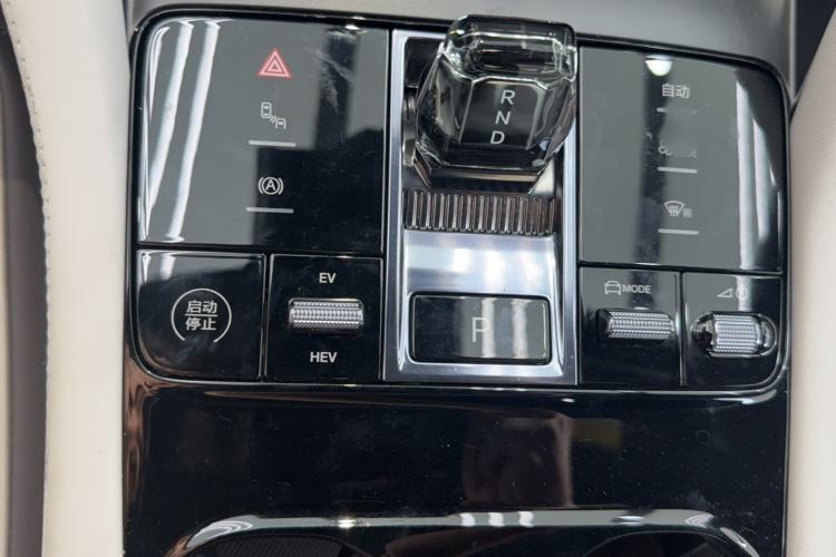 Used BYD Song PLUS New Energy 2025 DM-i 160KM Flagship Model Gear Lever