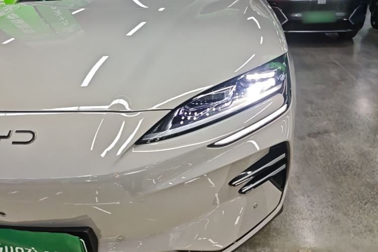Used BYD Song PLUS New Energy 2025 EV Intelligent Driving Edition 520km Luxury Model Left Front Headlight