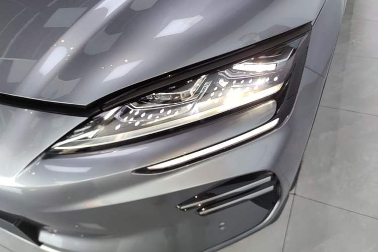 Used BYD Song PLUS New Energy 2025 EV 520km Premium Version Left Front Headlight