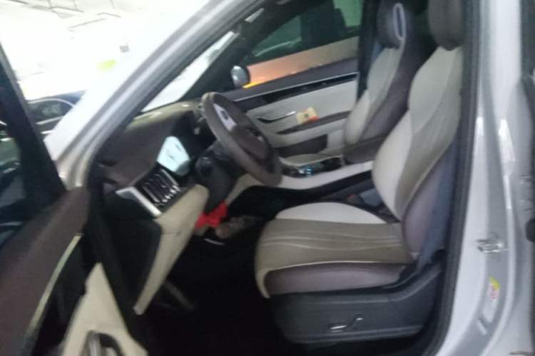 Used BYD Song PLUS New Energy 2025 EV Intelligent Driving Edition 520km Luxury Model Left Front Seat