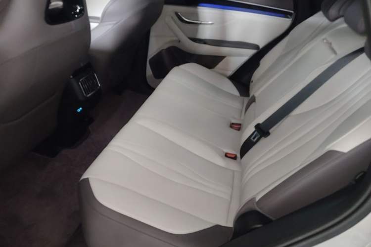 Used BYD Song PLUS New Energy 2025 EV Intelligent Driving Version 520km Premium Model Left Rear Seat
