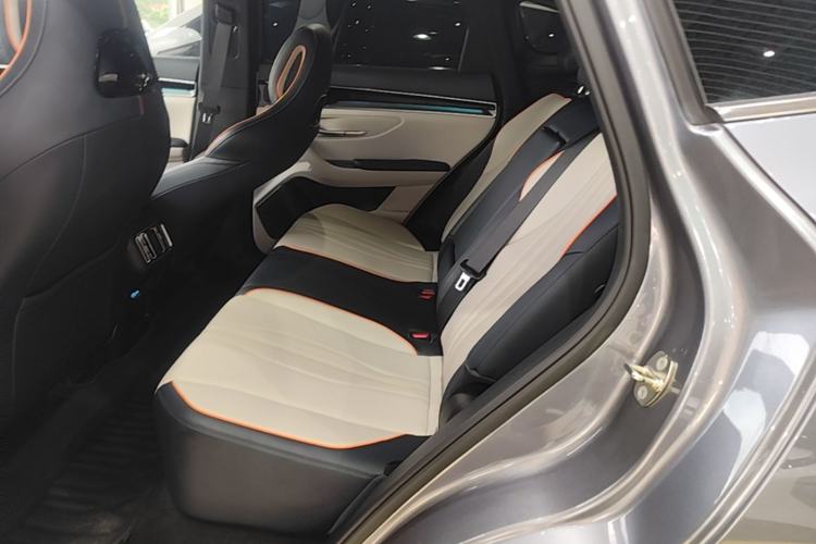 Used BYD Song PLUS New Energy 2025 EV Smart Drive Edition 605km Flagship Model Left Rear Seat