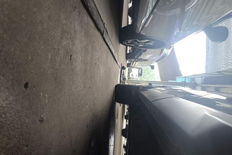 Used BYD Song PLUS New Energy 2025 DM-i 112KM Prestige Model Left Side Sill