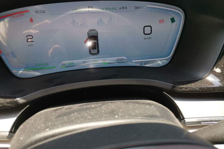 Used BYD Song PLUS New Energy 2025 DM-i 75KM Luxury Model Odometer Close Up