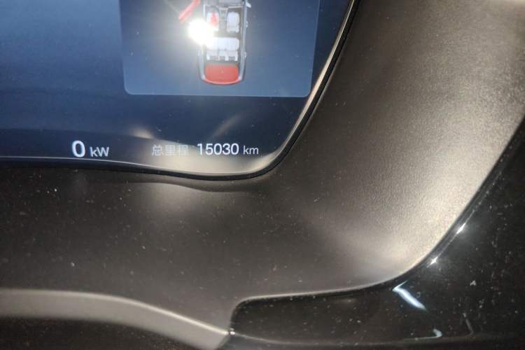 Used BYD Song PLUS New Energy 2025 DM-i 112KM Prestige Model Odometer Close Up