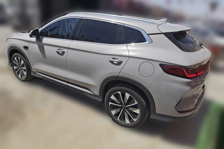 Used BYD Song PLUS New Energy 2025 EV 520km Premium Version Rear Left 45 Deg
