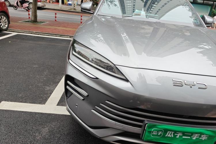 Used BYD Song PLUS New Energy 2025 DM-i 160KM Flagship PLUS Right Front Headlight
