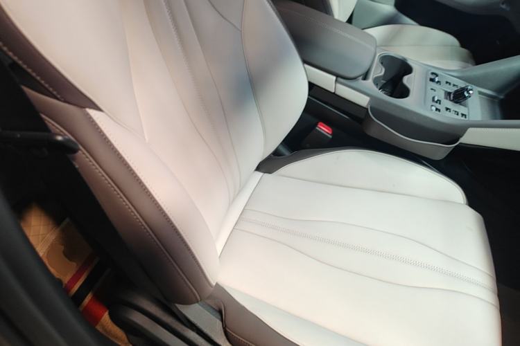 Used BYD Song PLUS New Energy 2025 EV 520km Luxury Version Right Front Seat