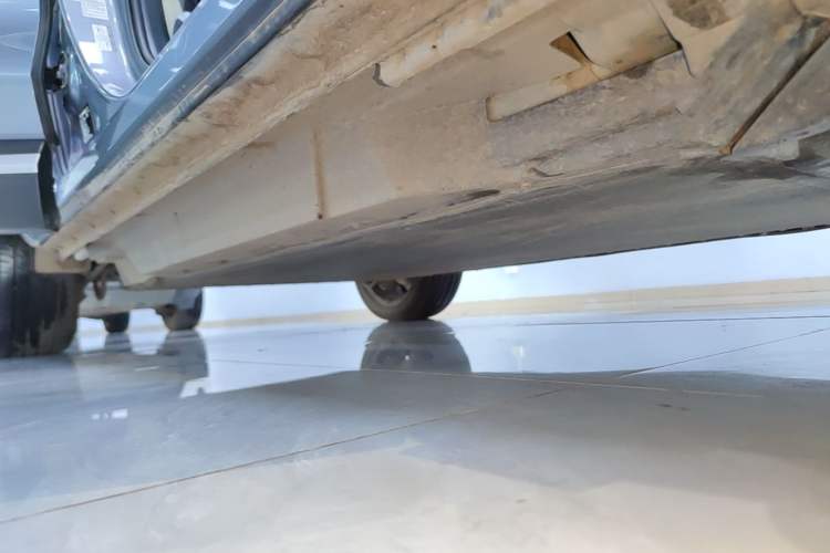 Used BYD Song PLUS New Energy 2025 EV 520km Premium Version Right Side Sill