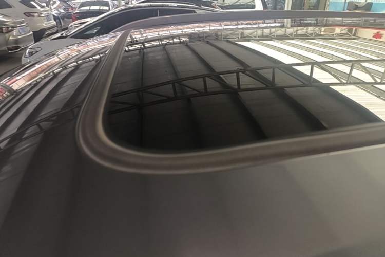 Used BYD Song PLUS New Energy 2025 DM-i 112KM Prestige Model Roof