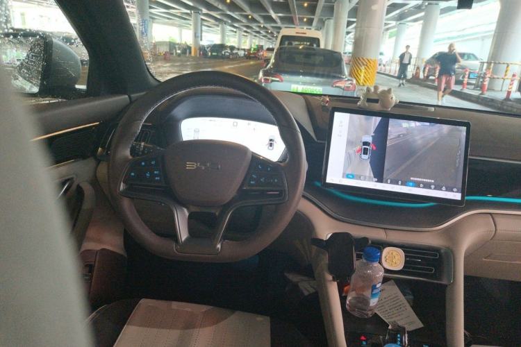 Used BYD Song PLUS New Energy 2025 DM-i 112KM Prestige Model Steering Wheel