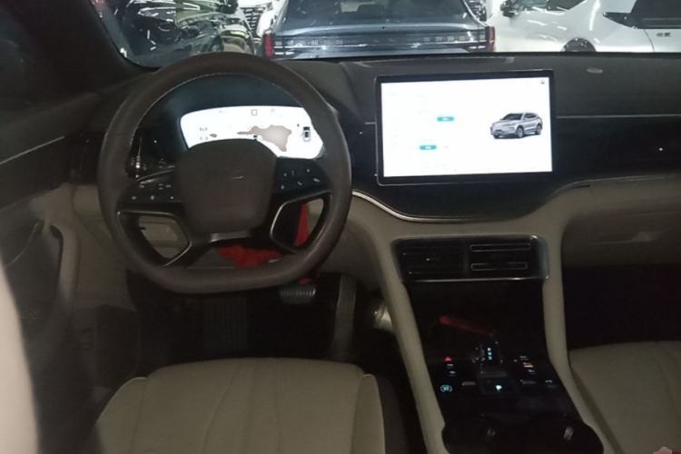 Used BYD Song PLUS New Energy 2025 EV Intelligent Driving Edition 520km Luxury Model Steering Wheel