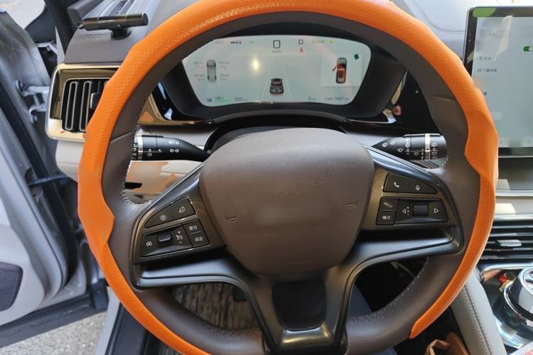 Used BYD Song PLUS New Energy 2025 EV 520km Luxury Version Steering Wheel