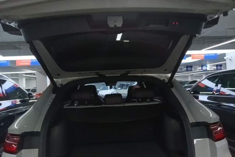 Used BYD Song PLUS New Energy 2025 DM-i 112KM Prestige Model Trunk