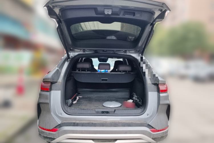 Used BYD Song PLUS New Energy 2025 EV Intelligent Driving Edition 520km Luxury Model Trunk