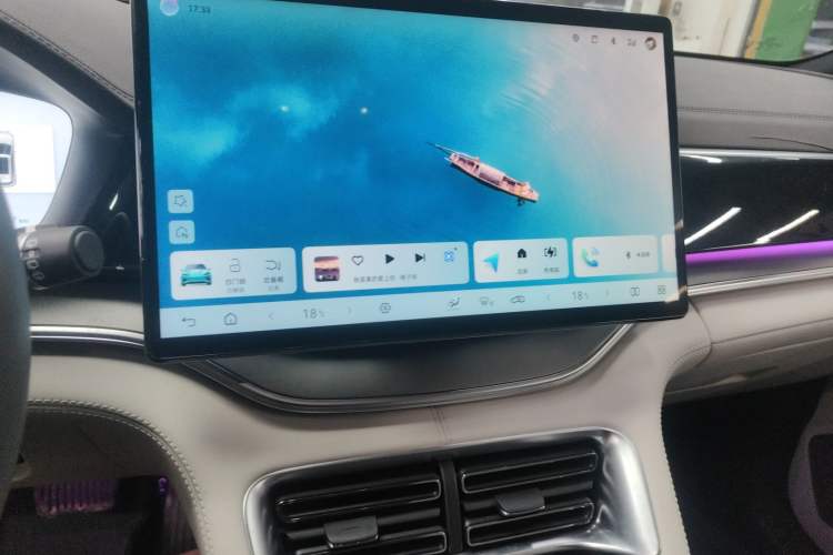 Used BYD Song PLUS New Energy 2025 EV 520km Premium Version Audio And AC Panel