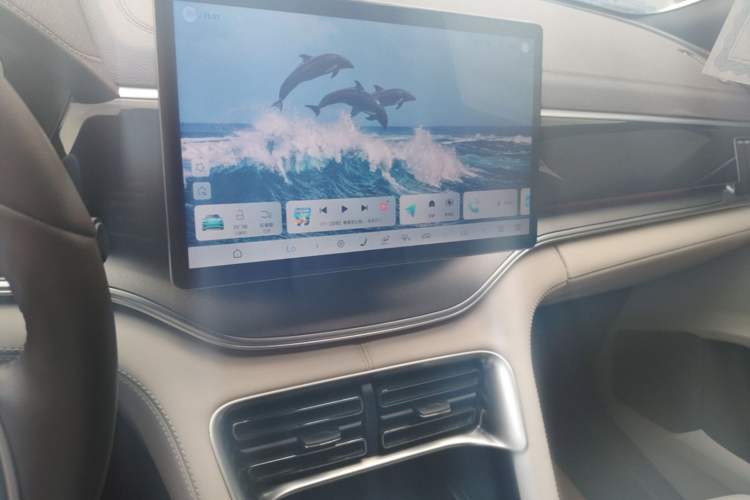 Used BYD Song PLUS New Energy 2025 DM-i 112KM Prestige Model Audio And AC Panel