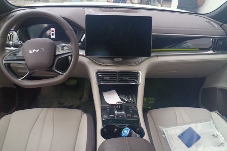 Used BYD Song PLUS New Energy 2025 DM-i Intelligent Driving 160KM Flagship Model Center Console