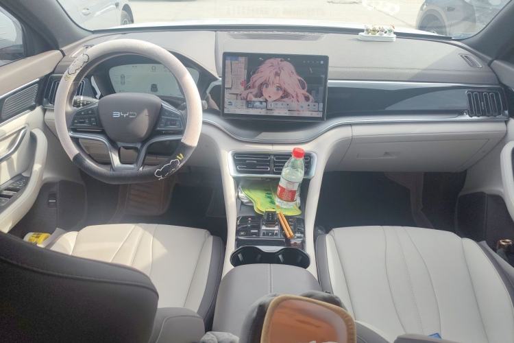Used BYD Song PLUS New Energy 2025 DM-i 112KM Prestige Model Center Console