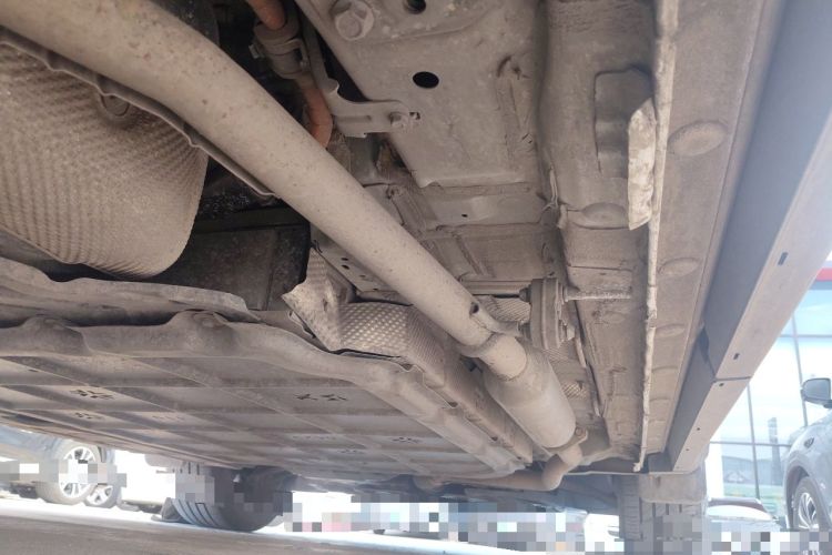 Used BYD Song PLUS New Energy 2025 DM-i 112KM Prestige Model Chassis Front Right