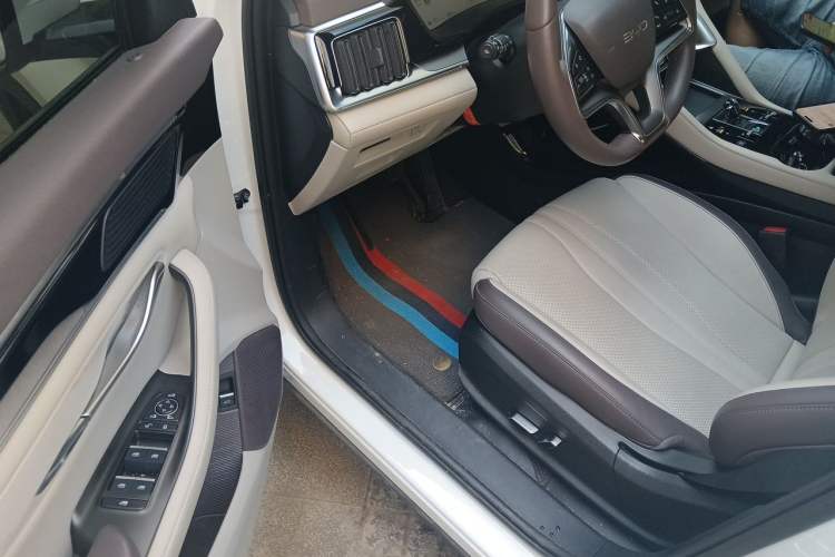 Used BYD Song PLUS New Energy 2025 EV 520km Premium Version Driver Seat